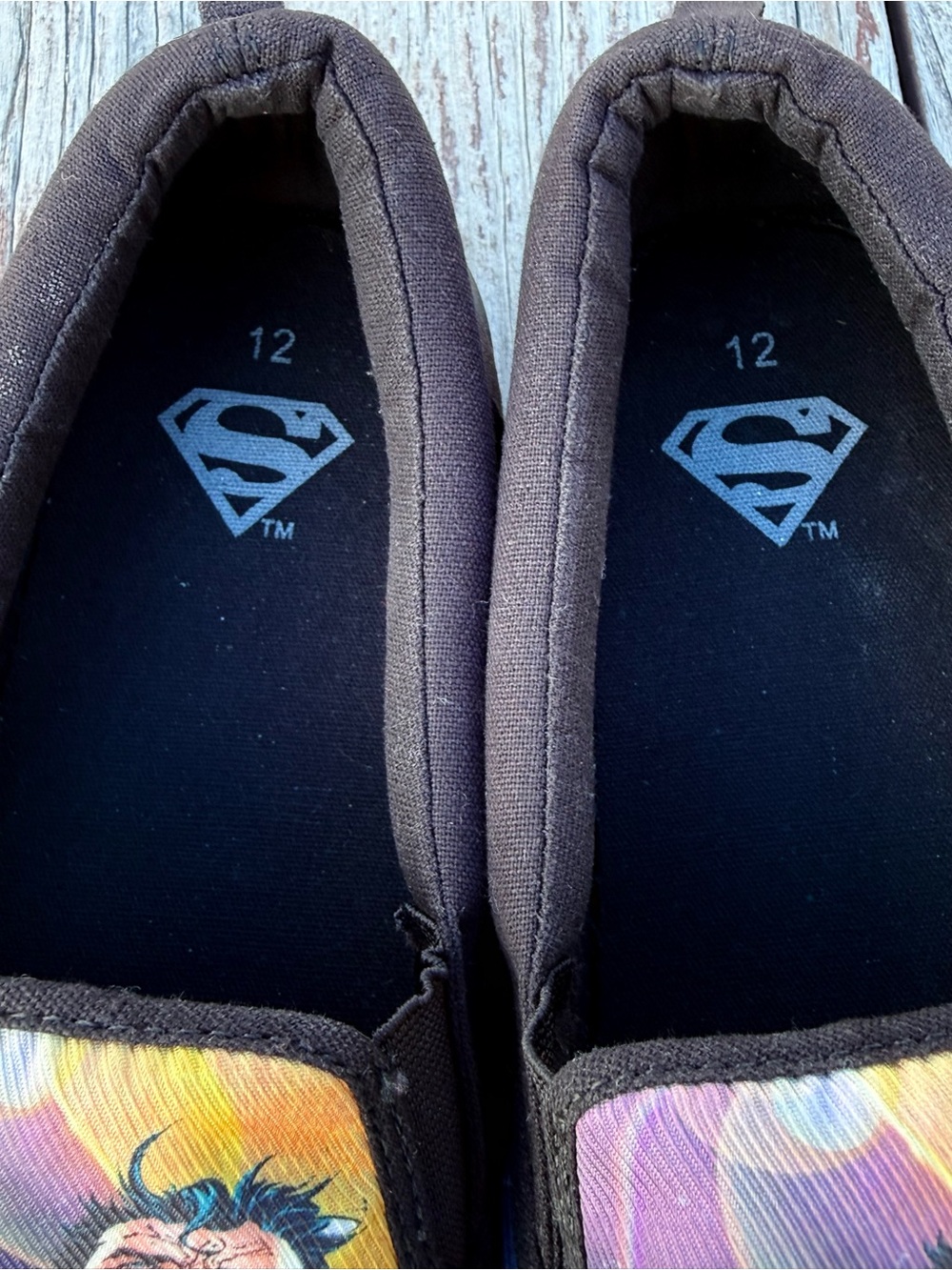 Men’s SZ 12 DC Comics Superman Slip On Shoes Loafers Black - Picture 2 of 7